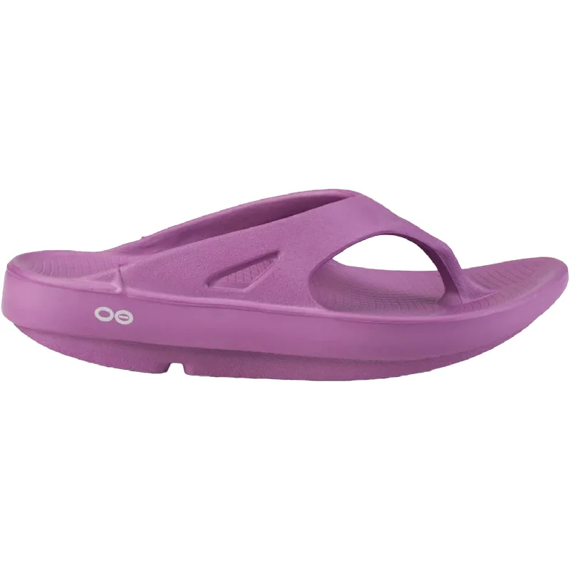 sandals for day trips to the beachWomen's OOFOS OOriginal Plum Synthetic