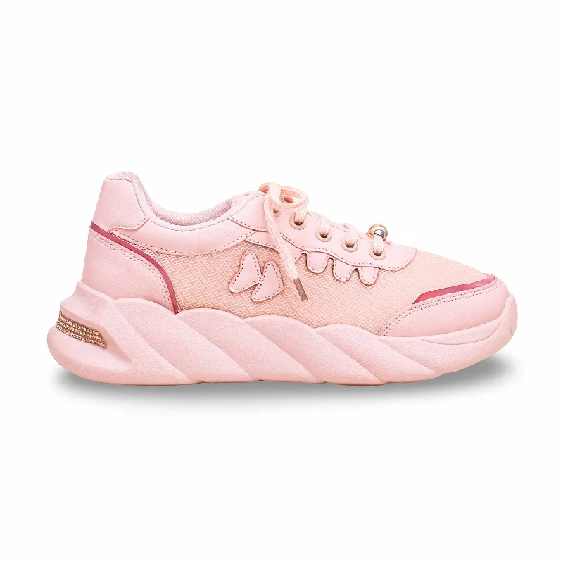 shoes for strength training with sturdy solePink Casual Sneaker AT7338