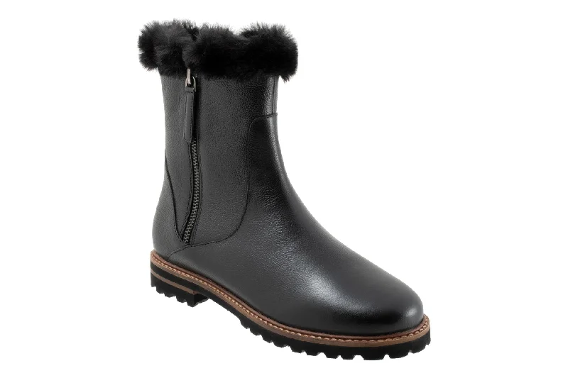 Warm boots with waterproof materials for wet weatherForever