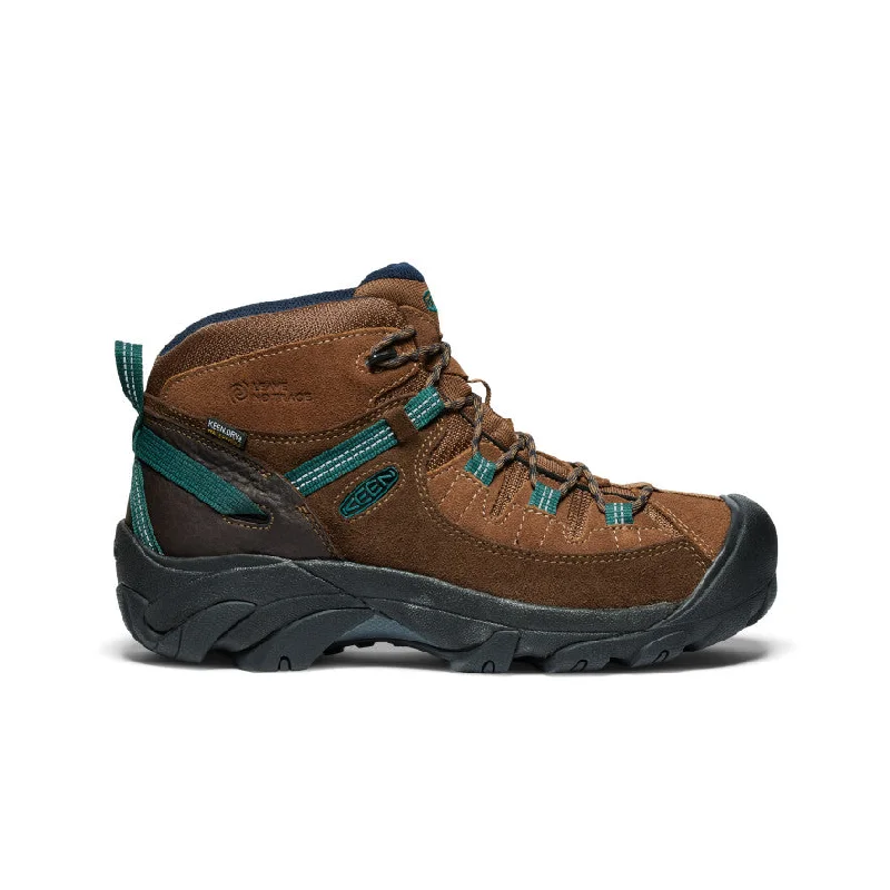 Stylish boots with side cutouts for a trendy touchMen's Targhee II Waterproof Hiking Boot x Leave No Trace  |  Leave No Trace