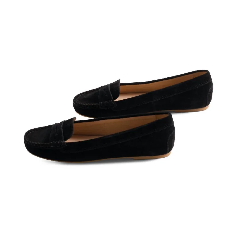 Flats with leather uppers for durability and styleFlats for women with a flexible designWomen's Meyers Suede Flats In Black