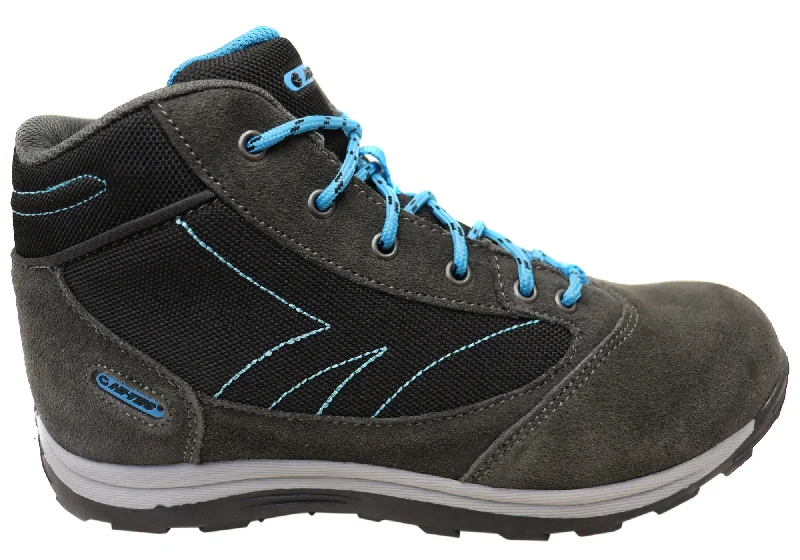 Comfortable boots with cushioned collars for ankle supportHi Tec Kids Comfortable Gannet Peak III JNR Lace Up Boots