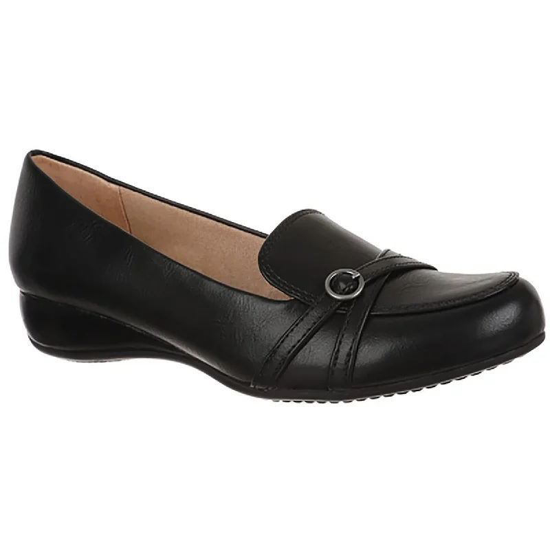 Comfortable flats with an ultra-soft lining for comfortFlats for women with soft, flexible solesDivine Womens Slip On Round Toe Ballet Flats