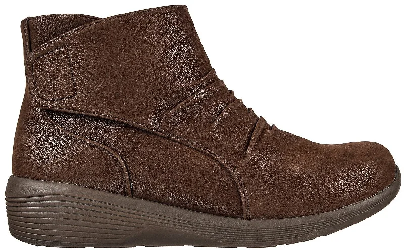 Casual boots with a sporty edge for a relaxed lookSkechers Arya Fresh Trick Womens Boots - Brown