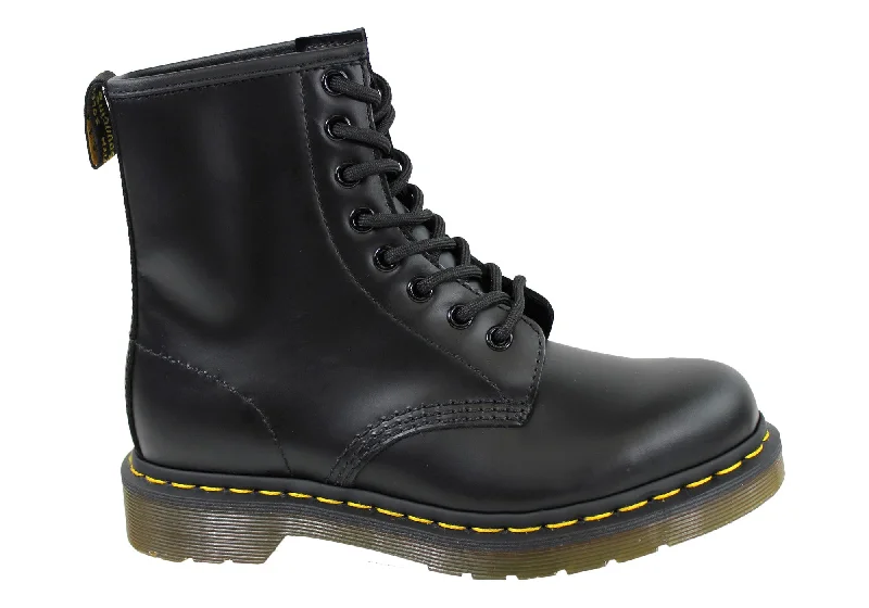 Comfortable boots with adjustable closures for a personalized fitDr Martens 1460 Black Smooth Unisex Leather Lace Up Fashion Boots