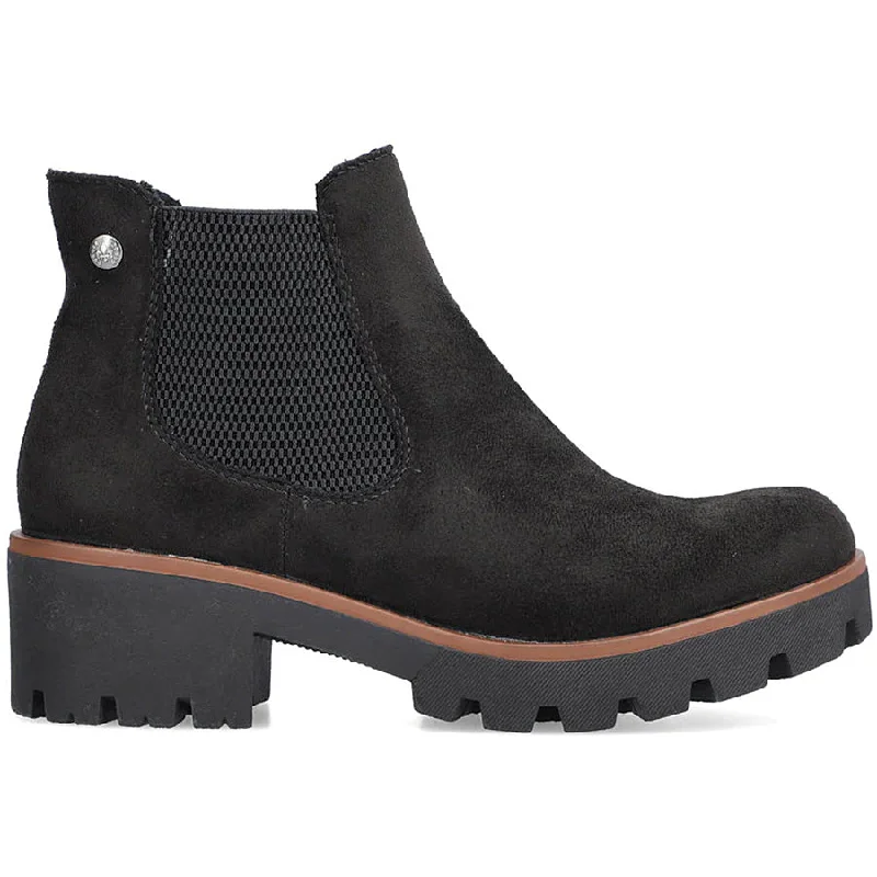 Fashionable boots with platform soles for a statement pieceAmalia 65