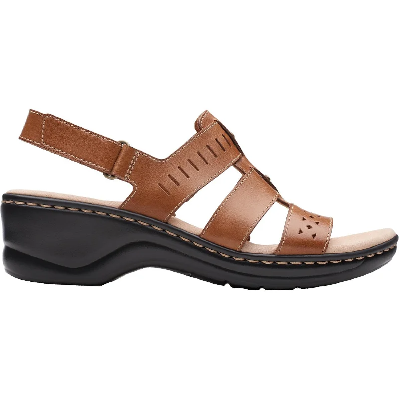 sandals for casual evening get-togethersWomen's Clarks Lexi Qwin Tan Leather