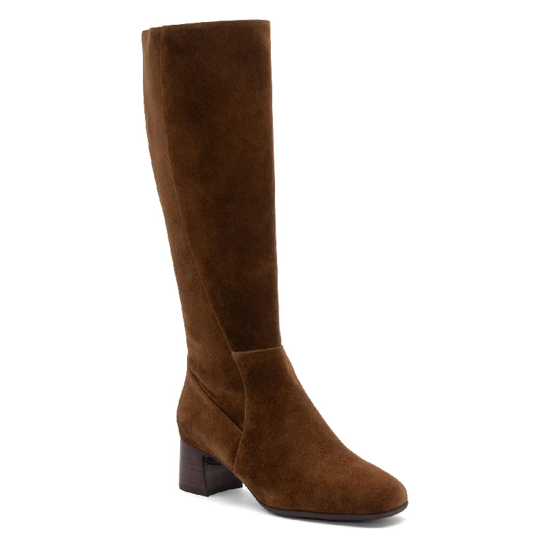 Comfortable boots with a relaxed, slouchy fitAvenue Tall Metatarsal