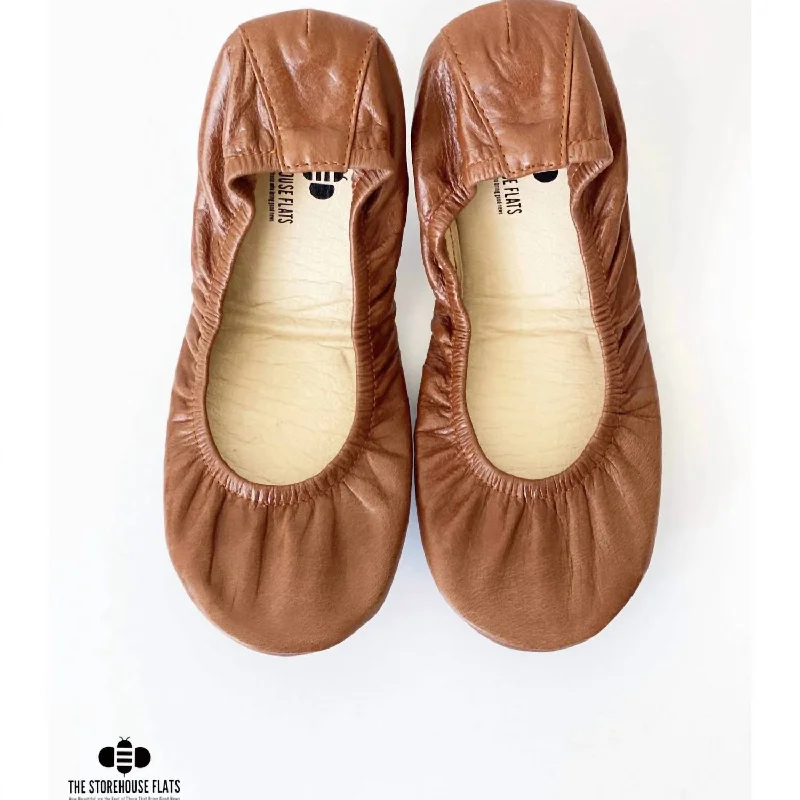 Flats with suede accents for a rich textureComfortable flats for a casual yet stylish vibeWomen's Leather Flats In Saddle Brown Oil Tanned