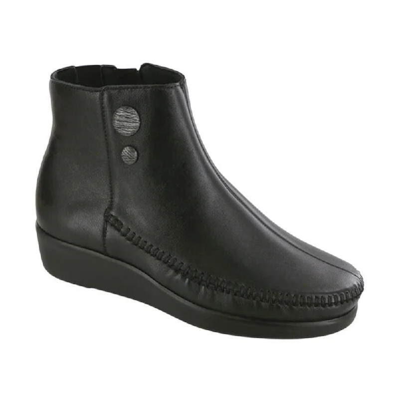 Classic riding boots with a simple, elegant designSAS Women's Jade Low Zip Boot Black