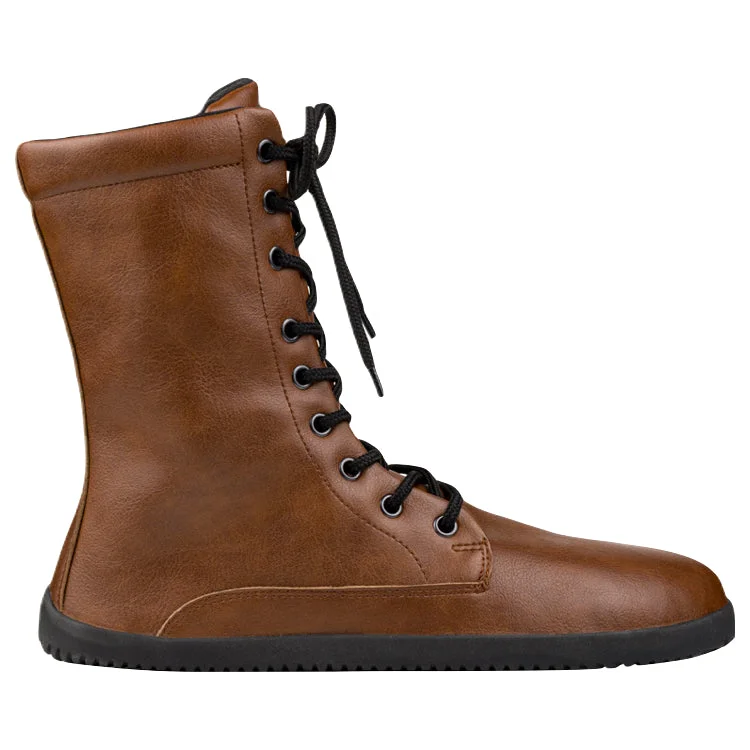 Stylish boots with a quilted design for added textureAhinsa Jaya Zip-Up Barefoot Brown