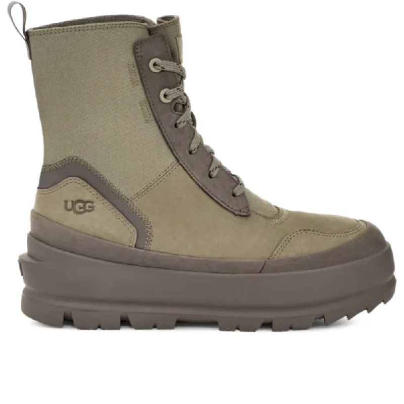 Comfortable boots with adjustable heels for added versatilityUgg Women's The Ugg Lug Lace Up Boot Moss Green