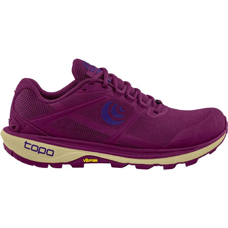 running shoes for men with lightweight constructionWomen's Topo Terraventure 4 Berry/Violet Mesh