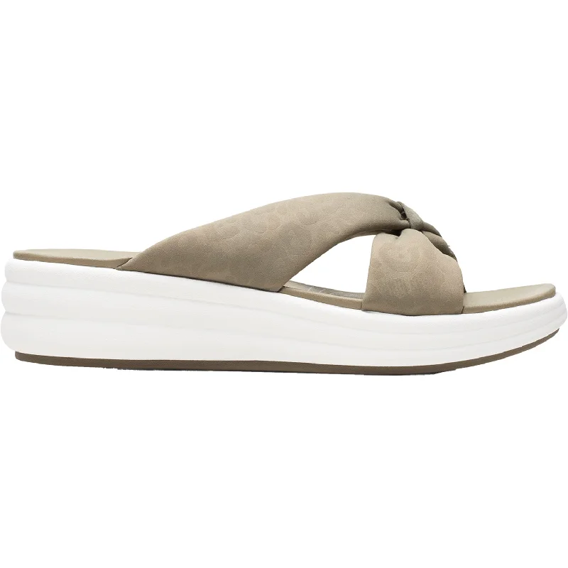 sandals for low-key beach outingsWomen's Clarks Cloudsteppers Drift Ave Olive Fabric