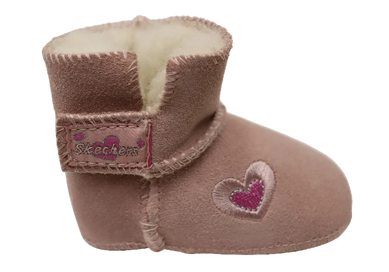 Casual boots with a sleek, minimalist design for every outfitSkechers Infant Baby Blizzards Sweet Feet Boots