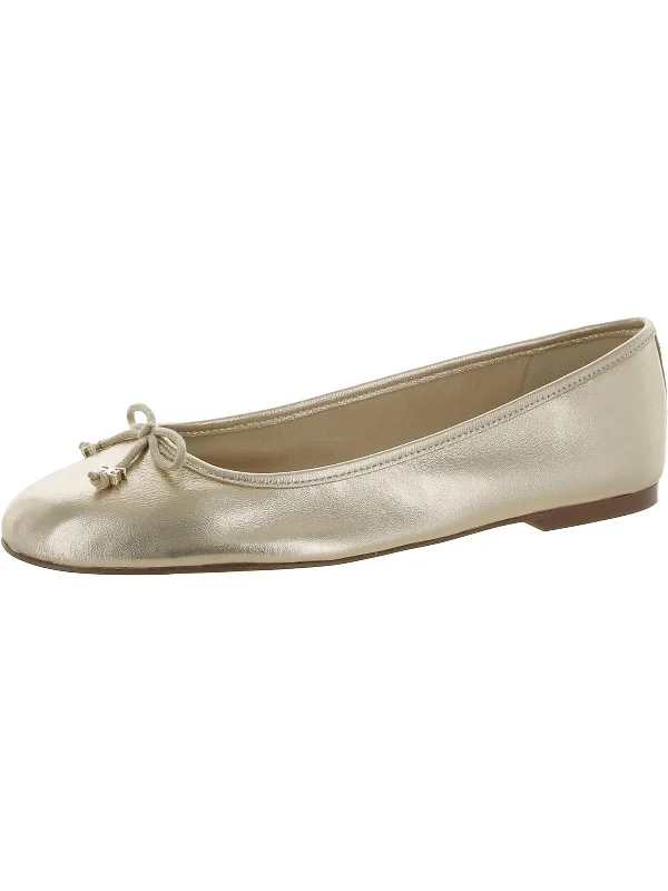 Trendy flats with a clean, polished finish for a refined lookFlats with a soft insole for ultimate comfortFelicia Luxe Womens Leather Bow Ballet Flats