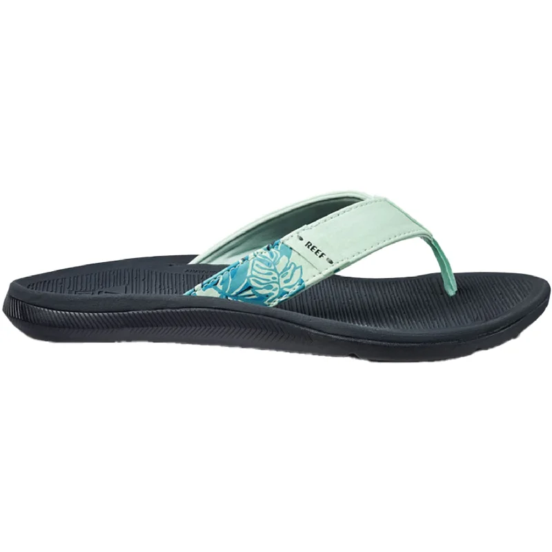 sandals for trendy fashionistasWomen's Reef Santa Ana Frosty Synthetic