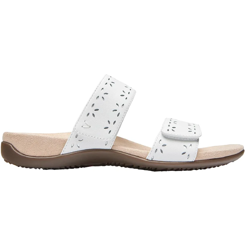 sandals for outdoor beachside eventsWomen's Vionic Randi White Leather