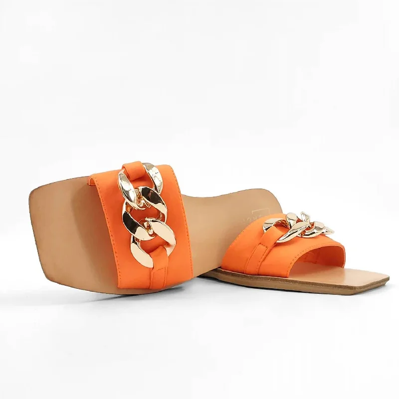 Comfortable flats with breathable uppers for summer wearStylish flats with a classic, refined designDilia Flats In Orange